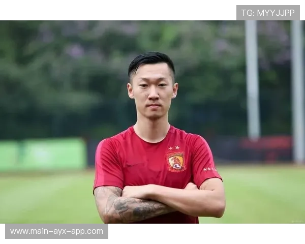 徐新达成百场再证铁腰地位——坚韧不拔的中场铁血战士